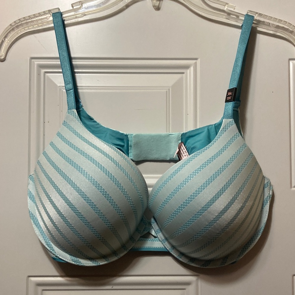 Victoria’s Secret Light Blue Striped Bra - Women Intimates 38C NWT